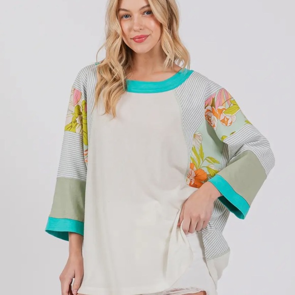 23 Boho Oversized Contrast Knit Sweatshirt - Picture 6 of 6